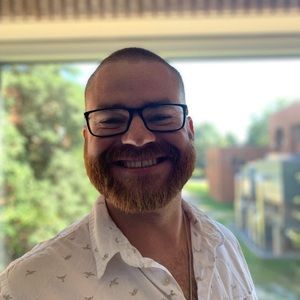 Meet your Posher, Derek